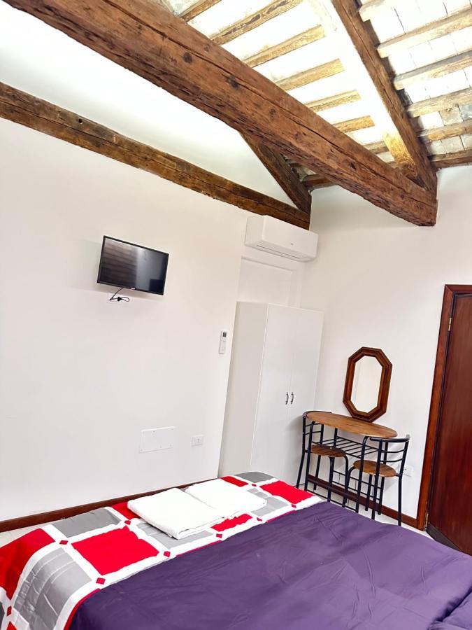 Venice Rainbow Apartments San Zaccaria エクステリア 写真